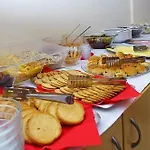 Akropol Hotel 3*