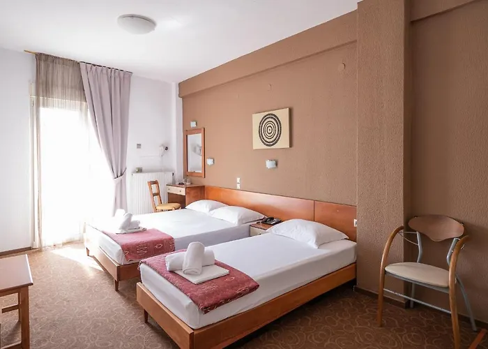 Отель Akropol 3*