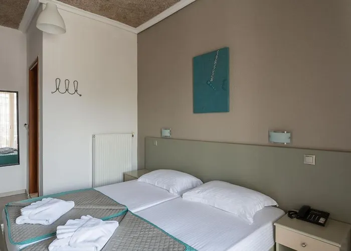 Akropol Отель 3*