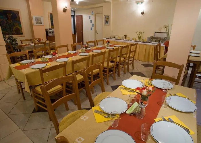 Akropol מלון Paralía