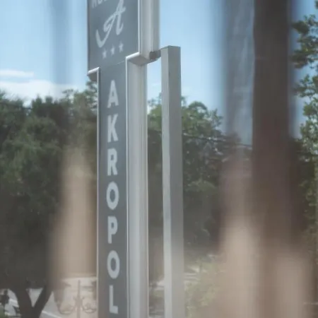 Akropol Hotel 3*