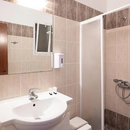 Akropol 3* Paralía