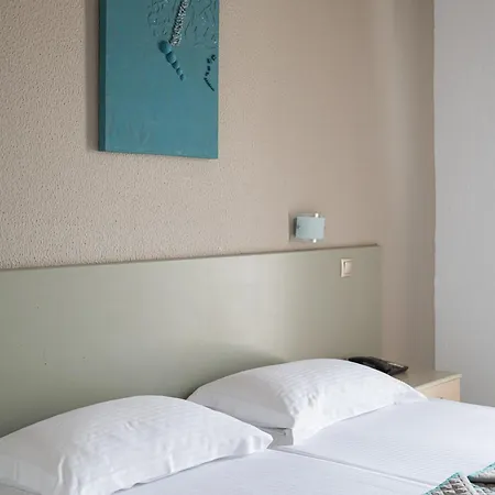 Akropol Hotel