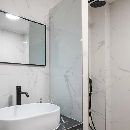 Akropol Hotel 3*