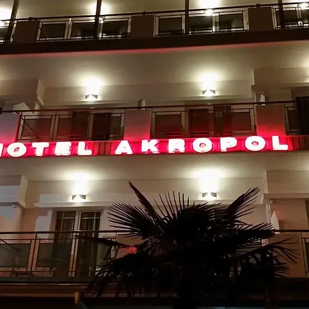 מלון Akropol 3*